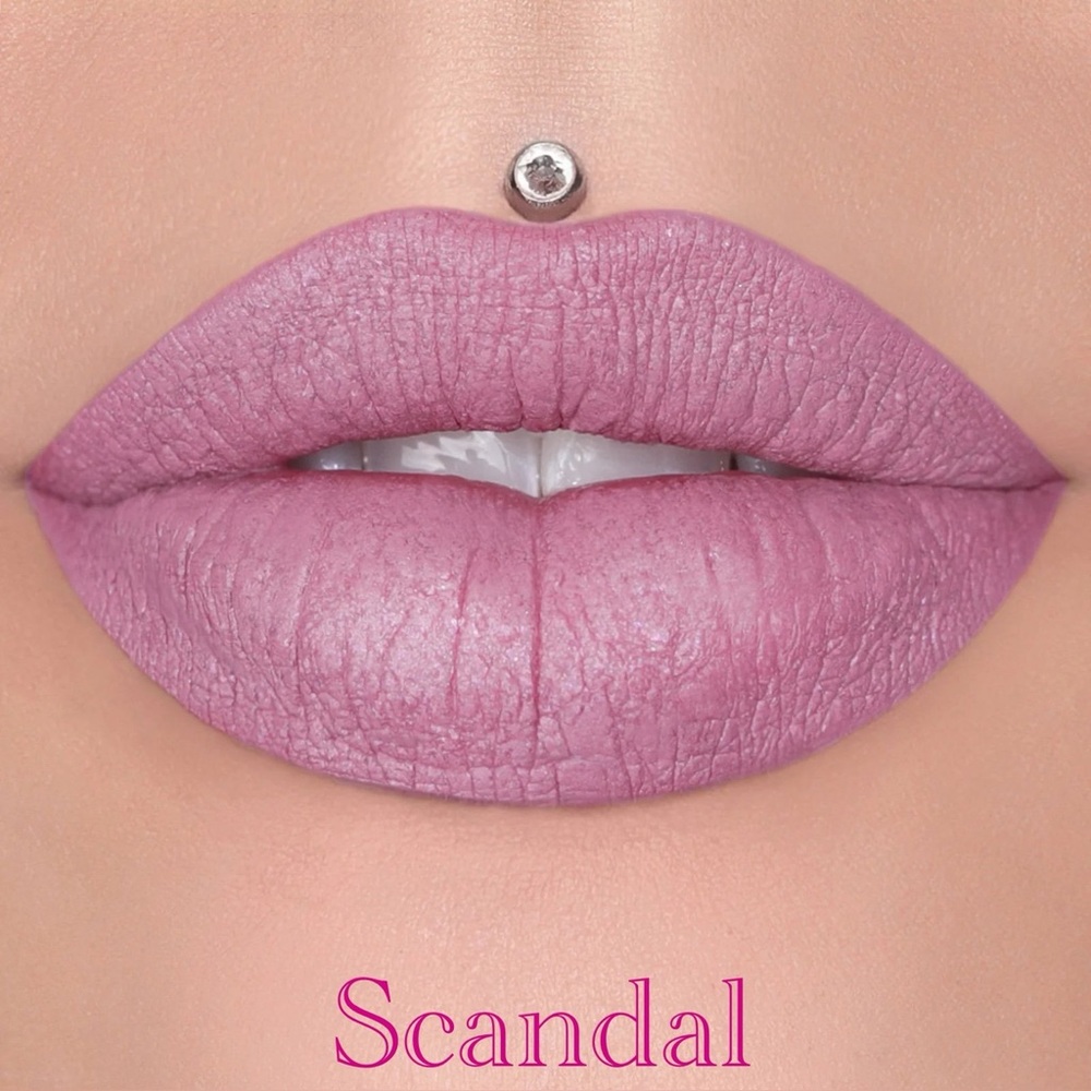 Jeffree Star Cosmetics Velour Liquid Lipstick- Scandal